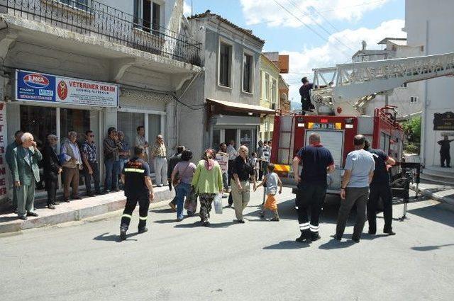 Aspiratör Yandı İtaiye Evi Yanmaktan Son Anda Kurtardı