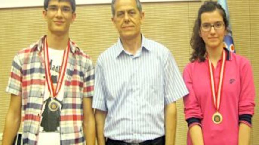 Servergazili &Ouml;ğrenciler Antalya Matematik Olimpiyatı&rsquo;ndan Madalyayla D&ouml;nd&uuml;