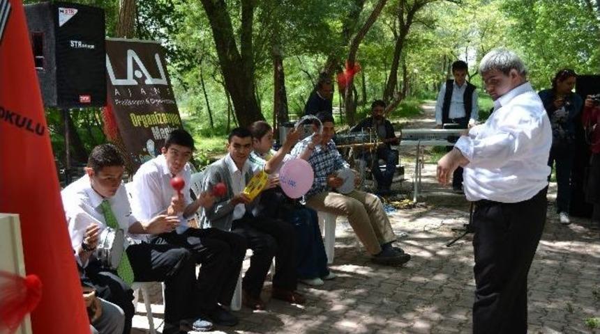 Ereğli&rsquo;de 4. &Ouml;zel Eğitim Şenliği Yapıldı