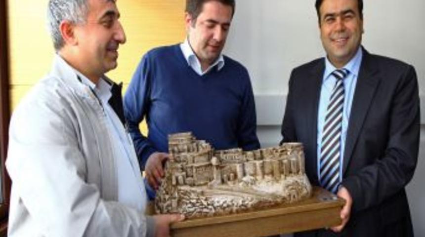 SERKA Genel Sekreteri Tutar, Kars&rsquo;a Veda Etti