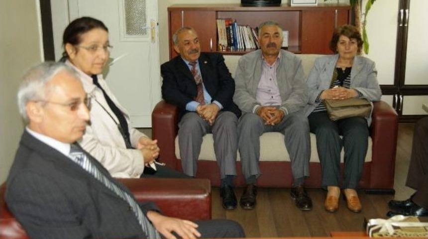 Hacı Bektaş-ı Veli Derneği&rsquo;nden Chp&rsquo;ye Ziyaret