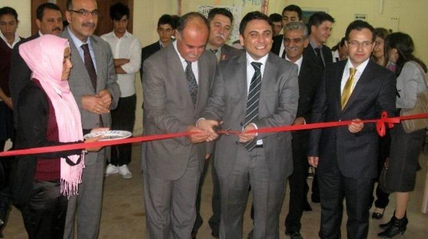 Araban Lisesi &Ouml;ğrencilerinden Yıl Sonu Resim Sergisi