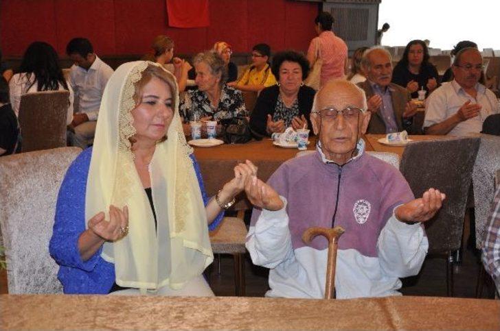 Şehit Aileleri Anneler Gününü Kutladı G3