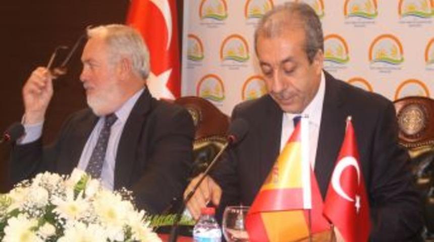 İspanya Ile 'Tarım İşbirliği Anlaşması' Imzalandı