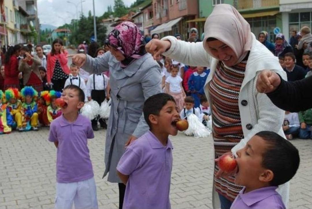 Pazarlar&rsquo;da Okul &Ouml;ncesi Şenlikler