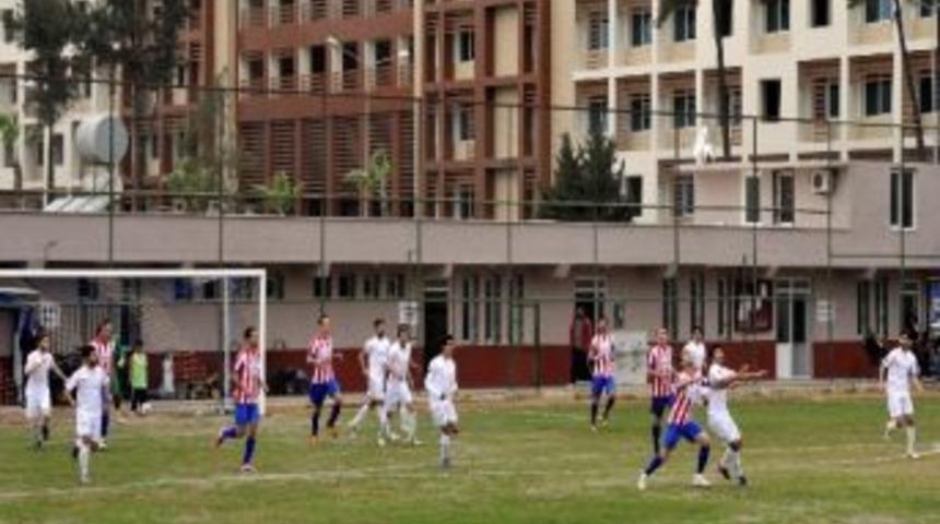 Akdeniz Belediyespor U19 Futbol Takımı B&ouml;lge Birincisi Oldu