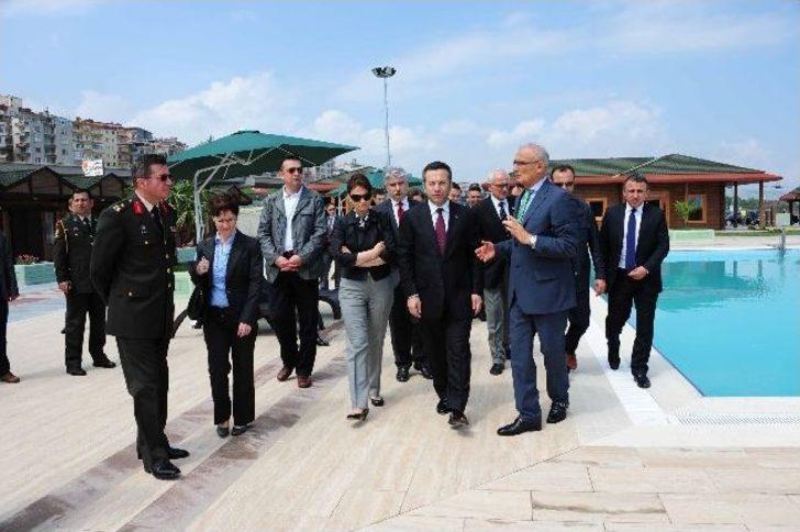 Başkan Yılmaz, Ödüllü Tesiste Protokol Üyelerini Ağırladı G2