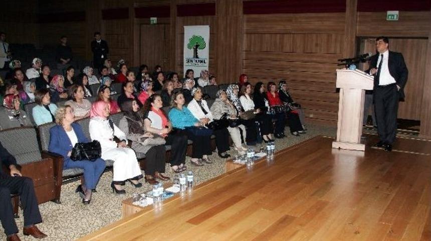 Başkan Fadıloğlu Hizmetlerini Eğitimcilere Anlatı