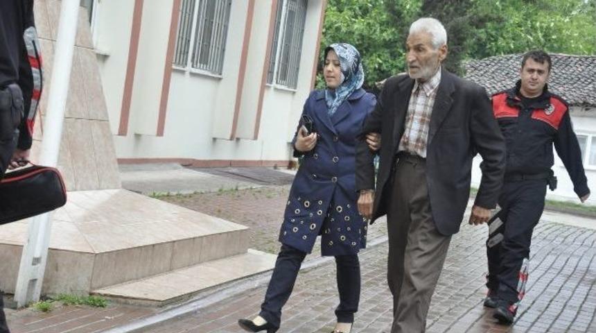 Tahsilat Bahanesiyle Girdikleri Evden 11 Bin 500 Lira &Ccedil;aldılar