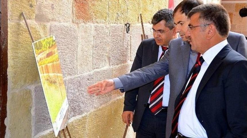 &ldquo;4.tarım Ve İnsan&rdquo; Fotoğraf Sergisi Akmedrese&rsquo;de A&ccedil;ıldı&rlm;