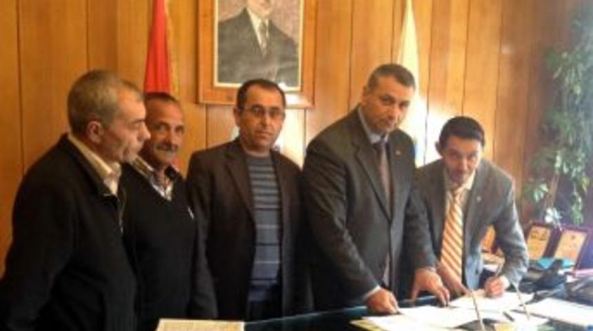 Belediye İş Sendikası Altunhisar&rsquo;da İş&ccedil;ilere Zam Kararı Aldı