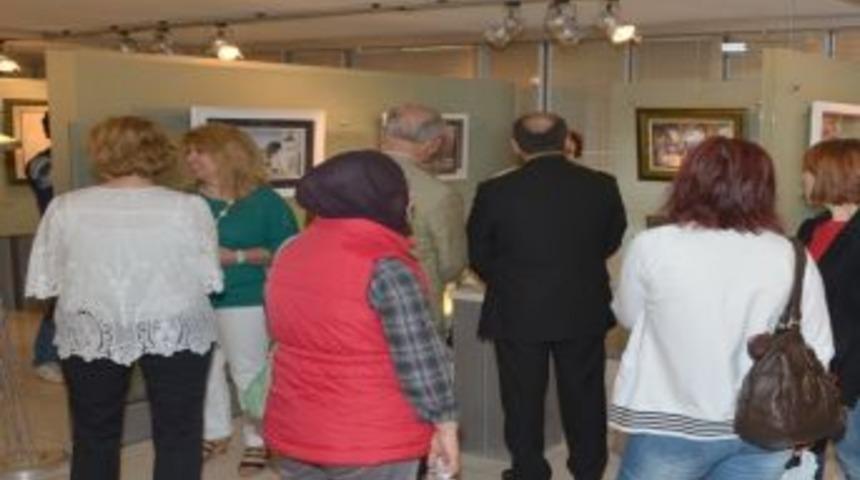 Hemşirelerin Eserleri Esog&uuml;&rsquo;de Sergileniyor