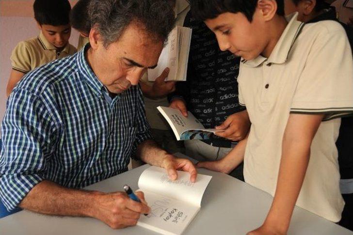 İlkokul Öğrencileri Yazarlarla Buluştu G3