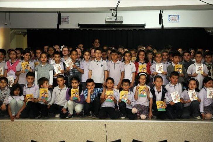 İlkokul Öğrencileri Yazarlarla Buluştu G4