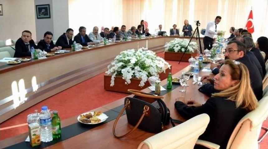 C&uuml;&rsquo;de &ldquo;&uuml;niversite Sanayi İşbirliği&rdquo; Toplantısı D&uuml;zenlendi