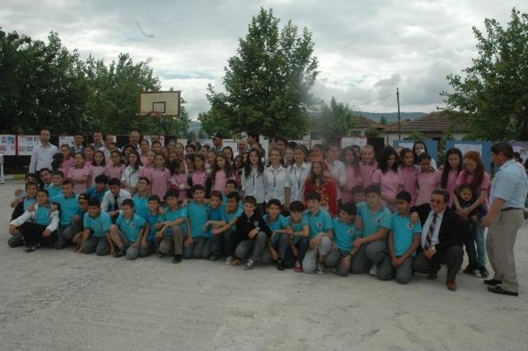 &Uuml;&ccedil; Eyl&uuml;l Ortaokulu'ndan Bilim Fuarı