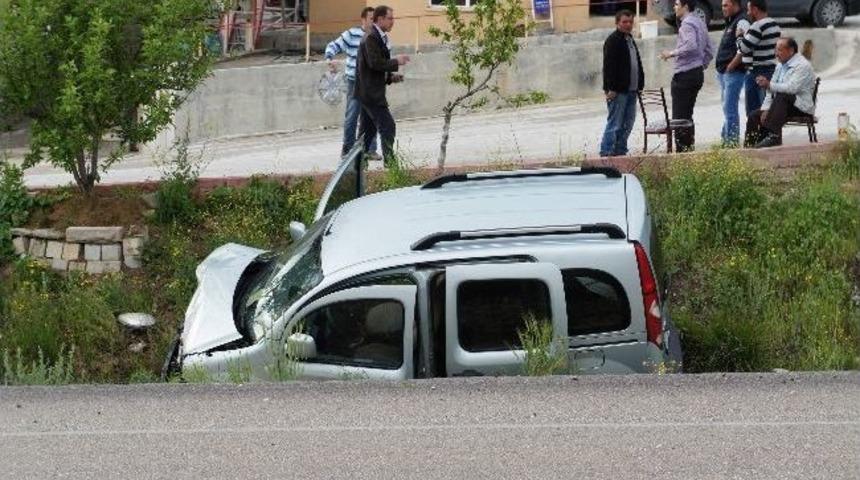 Kastamonu&rsquo;da Trafik Kazası: 3 Yaralı