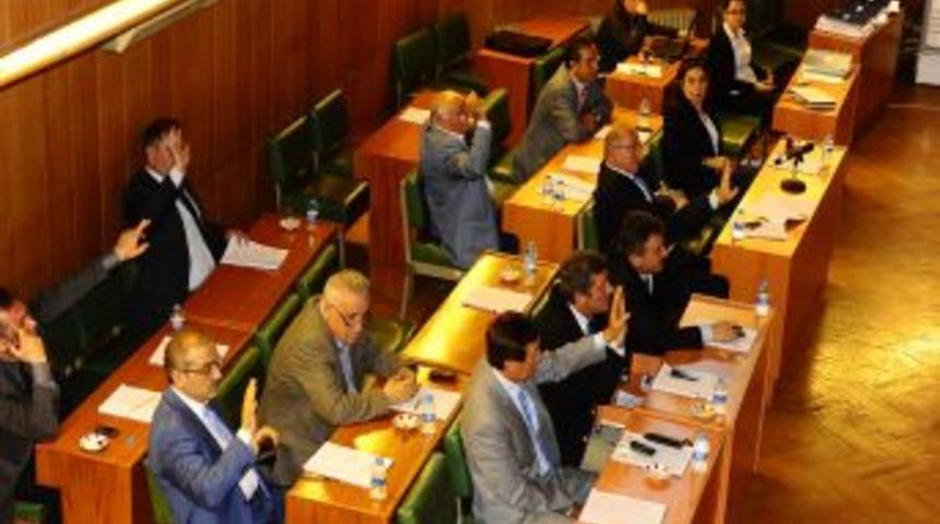 Meclis &Uuml;yelerinin 'yetki &Ouml;nergesi' SASKİ Genel Kurulu&rsquo;nda Reddedildi