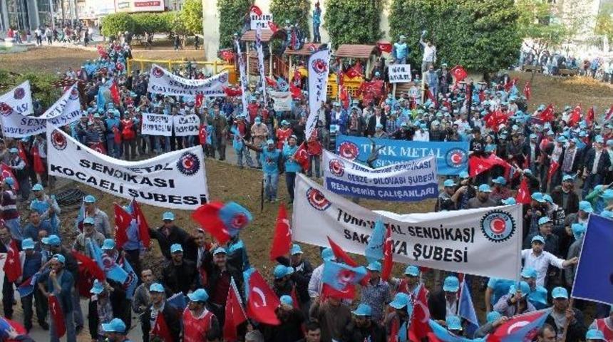 Kocaeli'de Metal İş&ccedil;ilerinden Eylem