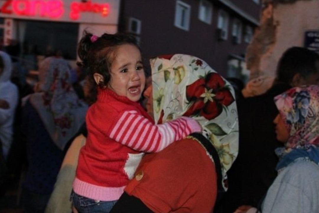 Reyhanlı&rsquo;daki saldırıda &ouml;lenlerden 3&rsquo;&uuml; daha toprağa verildi