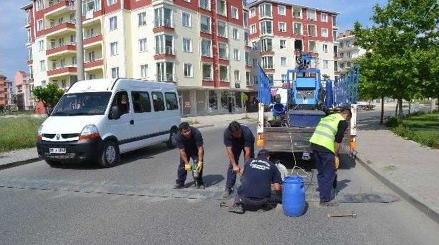 Yeni Kasisler Monte Edildi