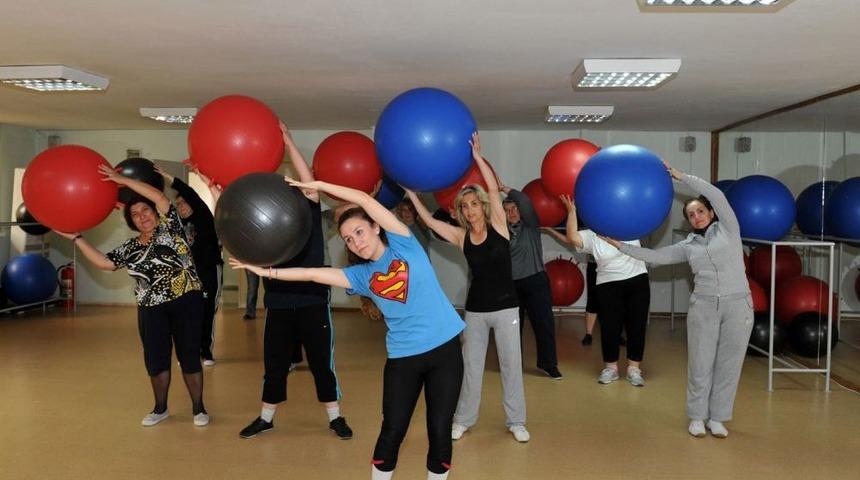 Altındağ Hanımlar Lokali 18 Bin &Uuml;yeye Hizmet Verdi