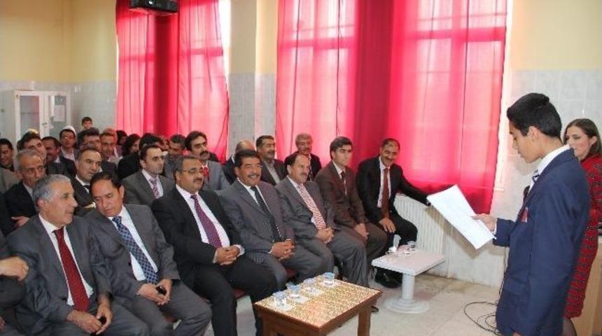 Ahlat'ta "t&uuml;bitak Bilim Fuarı" A&ccedil;ıldı