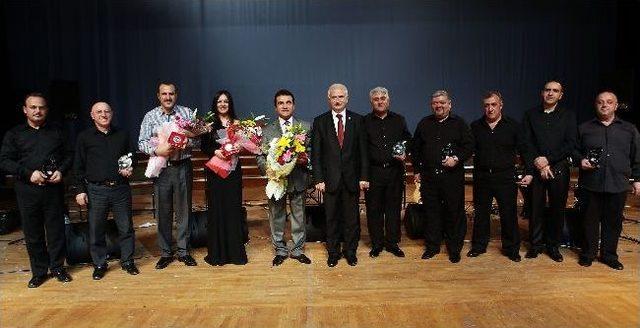 Selahattin Alpay’dan Unutulmaz Konser