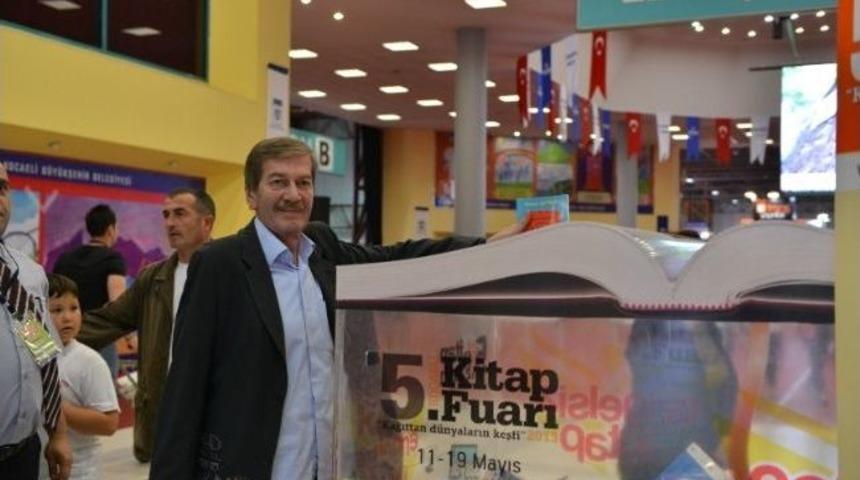 B&uuml;y&uuml;kşehir'in Kitap Bağışlama Kampanyasına B&uuml;y&uuml;k İlgi