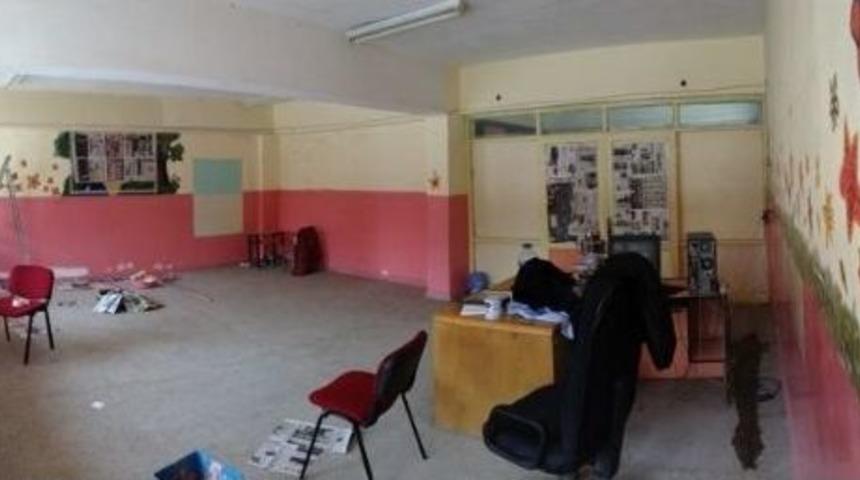 Uğur Dershanelerinden, 45. Yılında 45 K&uuml;t&uuml;phane