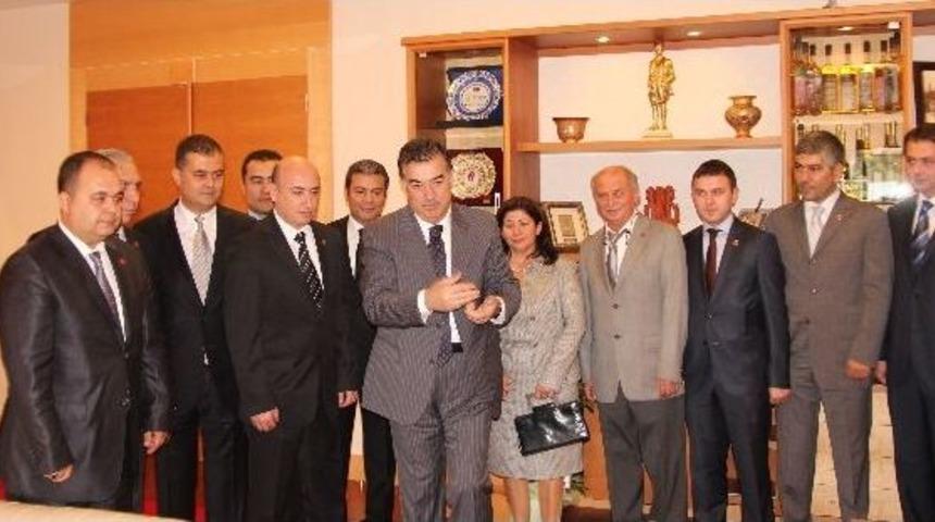 Ayto&rsquo;nun Yeni Y&ouml;netimi Ziyaret Turunda