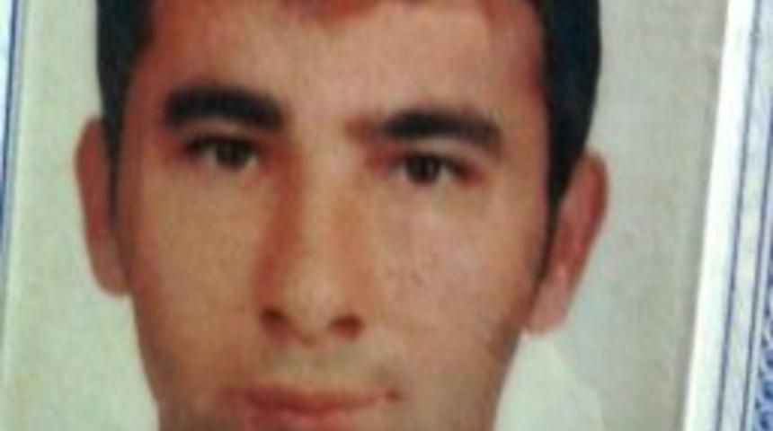 Kocaeli'nde Trafik Kazası: 1 &Ouml;l&uuml;