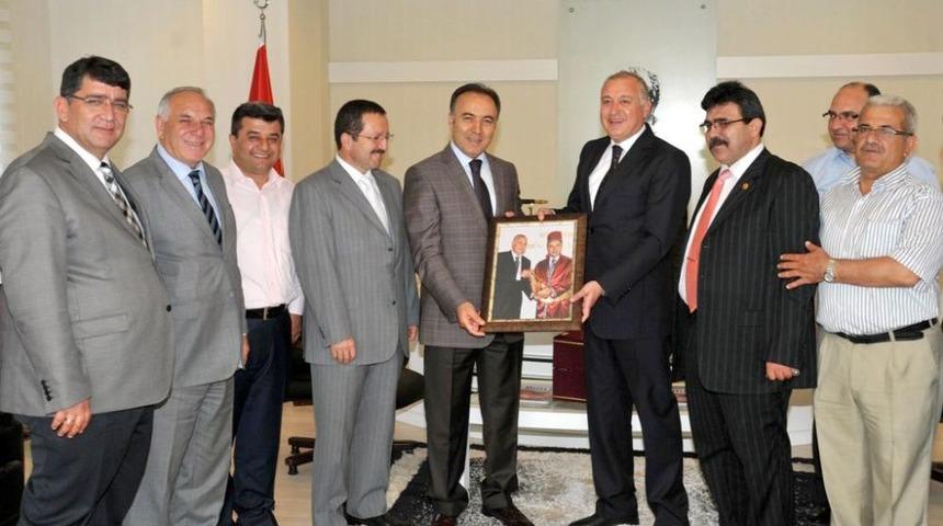 Vali Altıparmak Veda Ziyaretlerine Başladı