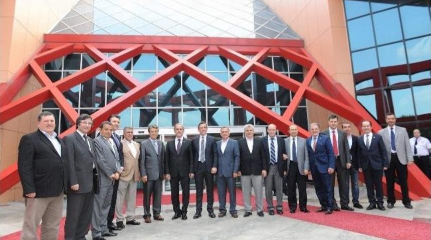 Btso&acute;nun Yeni Y&ouml;netimine İlk Ziyaret Başkan Altepe&acute;den