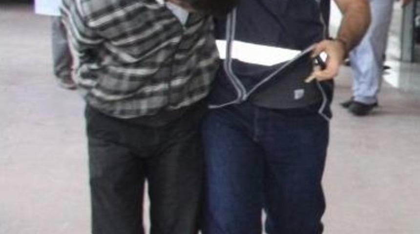 Ak&uuml; Hırsızları Su&ccedil;&uuml;st&uuml; Yakalandı