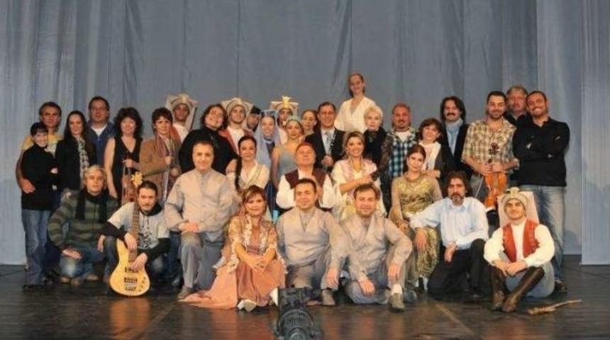 "seslerle Anadolu" M&uuml;zikal Oyunu Kilis'te