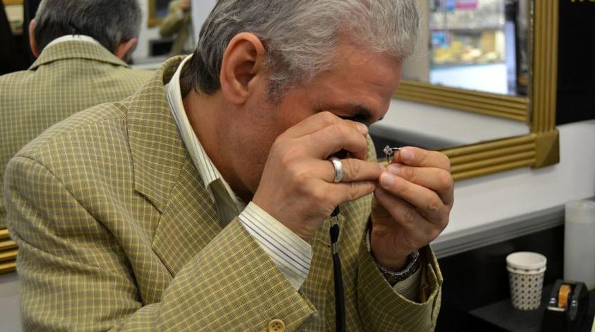 Rızvanoğlu: Altın Hala En G&uuml;venilir Liman