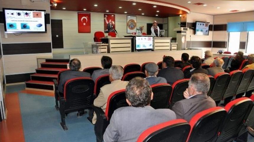 Suşehri&rsquo;nde 3 Bin Kene Kartı Dağıtıldı