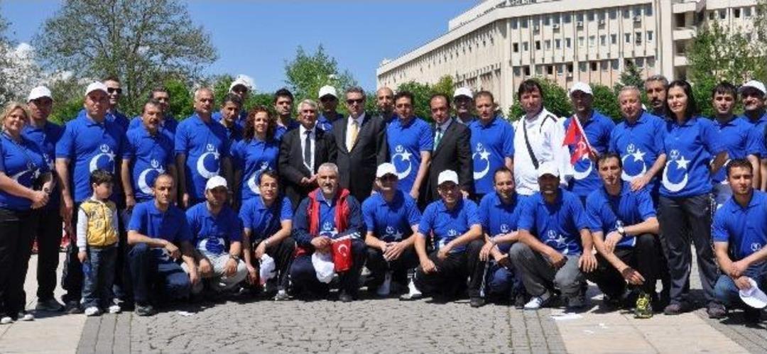 Gen&ccedil;ler, Gen&ccedil;lik Haftasında Y&uuml;r&uuml;d&uuml;