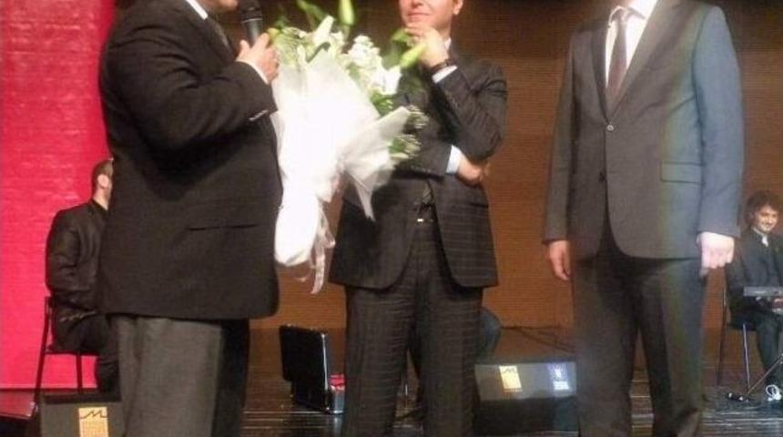 Hemşirelere Orhan Hakalmaz S&uuml;rprizi