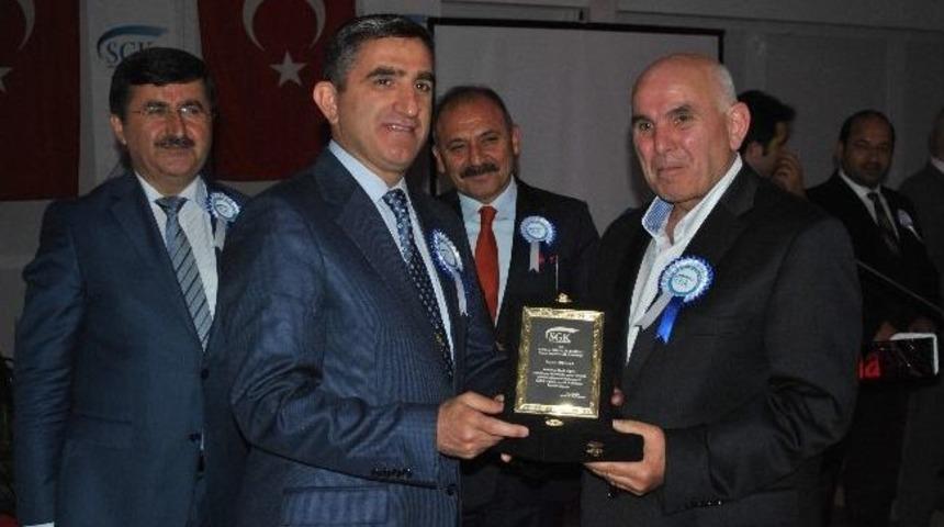 Amasya Sgk&rsquo;dan Prim Rekortmenlerine Plaket