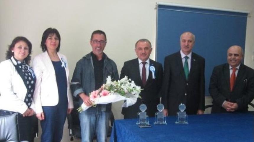 &Ccedil;anakkale&rsquo;de İstihdamın Lideri İ&ccedil;daş