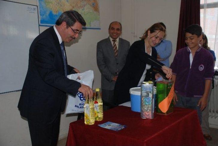 Öğrenciler Atık Yağ Topluyor G4