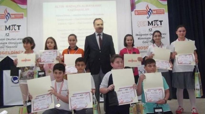 Şehzade Mehmet 12. Matematik Yarışması'nda Dereceye Girenler Ödüllendirildi