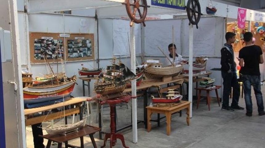 Bartın'da Mesleki Eğitim Sergisi Açıldı