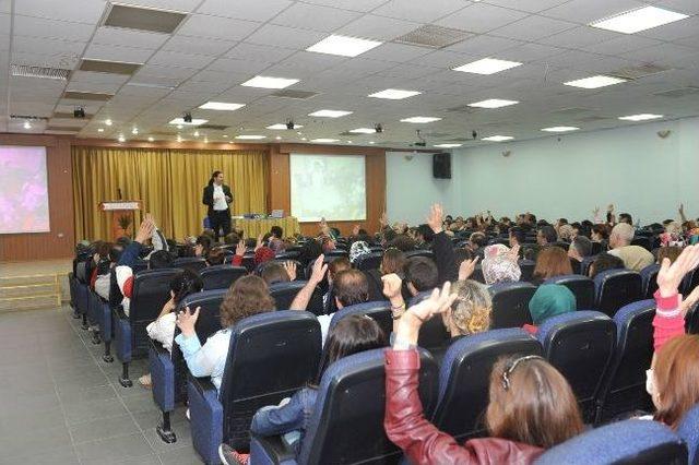 Bozüyük’te “çocuğunuzun-ailenizin Ve Kendinizin Farkında Mısınız” Semineri