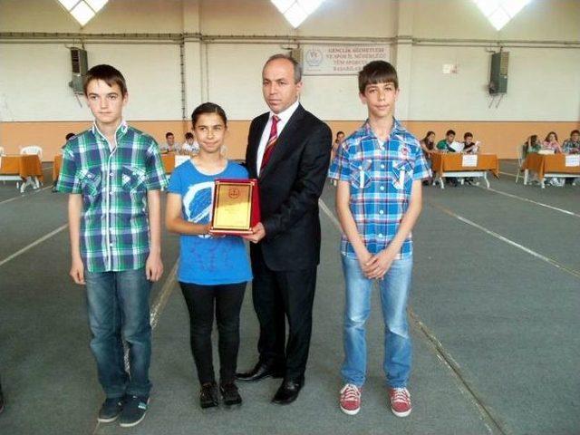 G&ouml;nen de Ortaokullar Arası Bilgi Yarışması 1