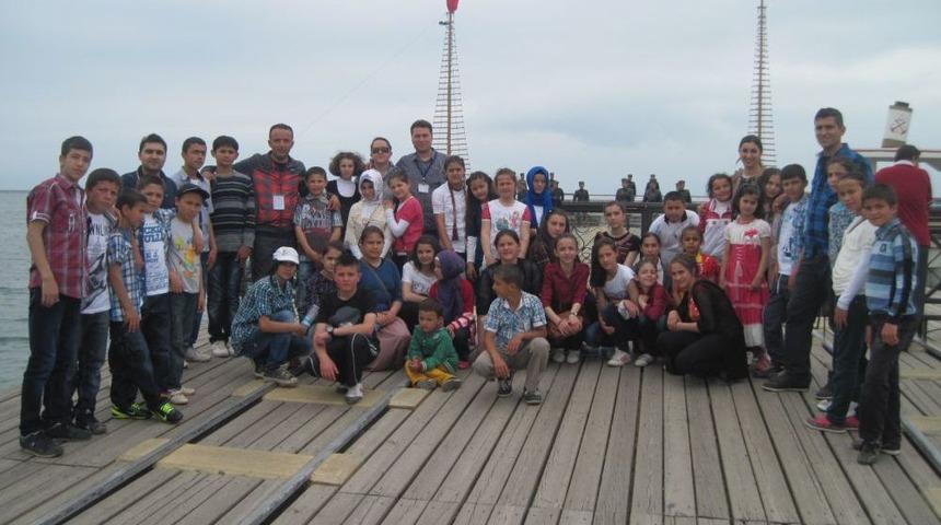 Kızılelmalı &Ouml;ğrenciler Samsun&rsquo;u Gezdi