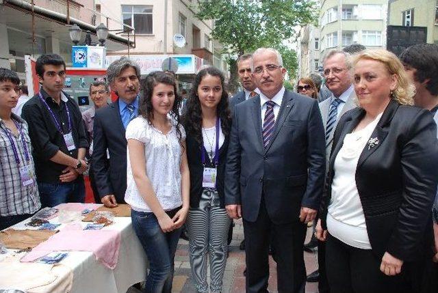 Biga&rsquo;da Gen&ccedil;lik Sergisi A&ccedil;ıldı 3