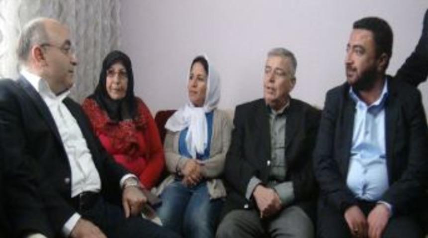 Akil İnsanlar&rsquo;dan Şehit Ailesine Ziyaret